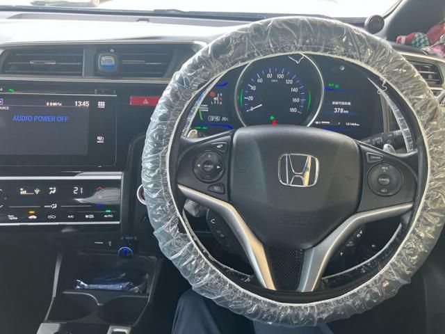 FIT HYBRID