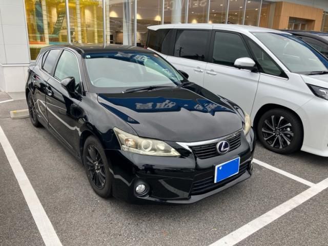 LEXUS CT200h