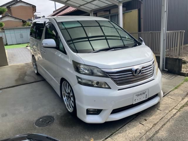 VELLFIRE