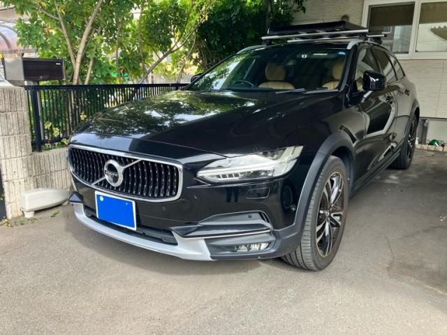 VOLVO V90 CROSS COUNTRY