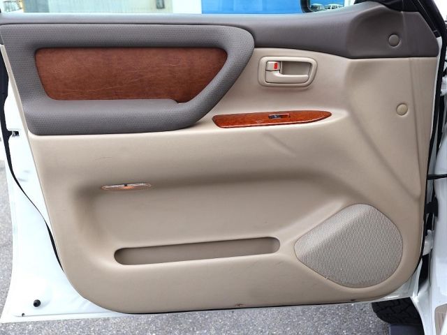 LANDCRUISER wagon