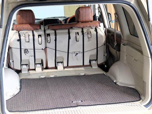 LANDCRUISER wagon