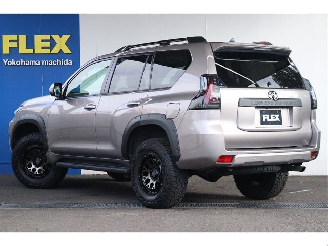 LANDCRUISER PRADO