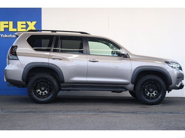 LANDCRUISER PRADO