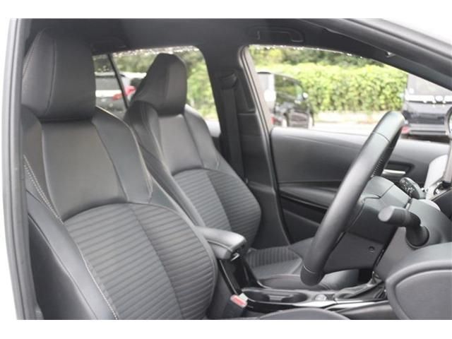 COROLLA TOURING HYBRID