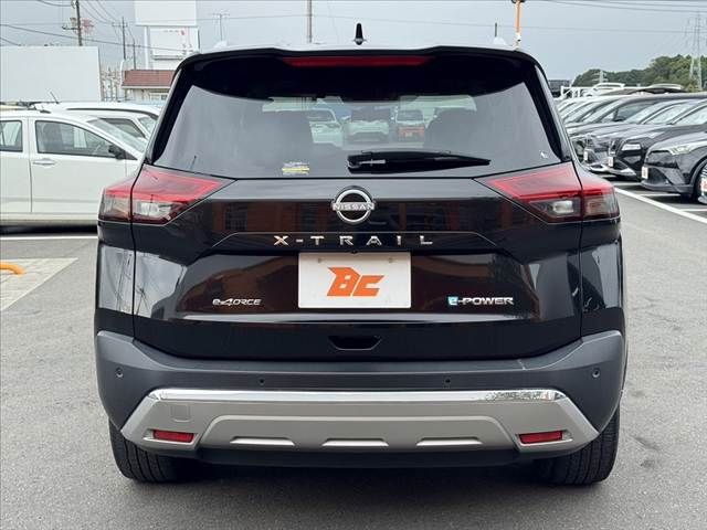 X-TRAIL HYBRID 4WD
