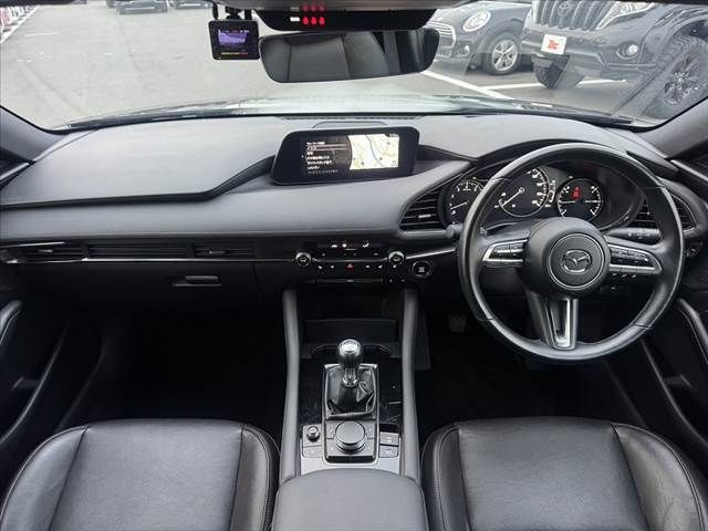 MAZDA3 FASTBACK