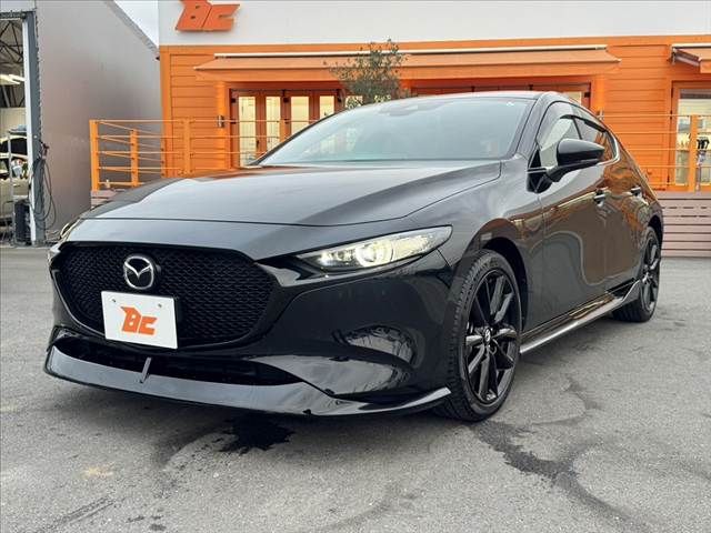 MAZDA3 FASTBACK