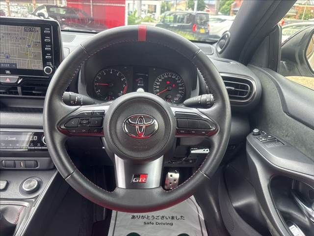 GR YARIS