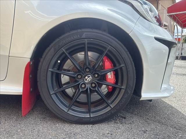 GR YARIS