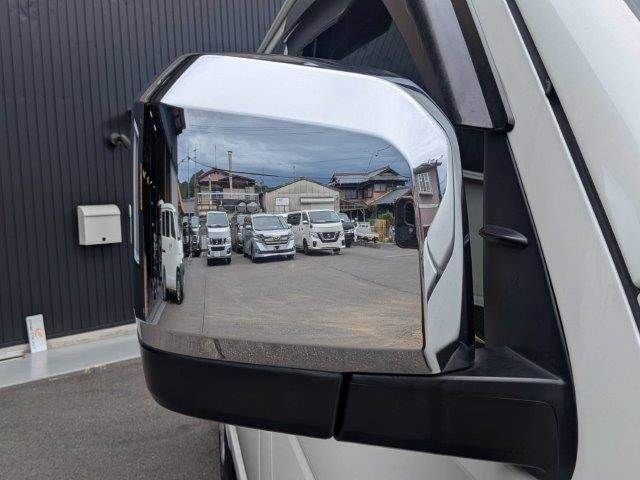 HIACE van 2WD