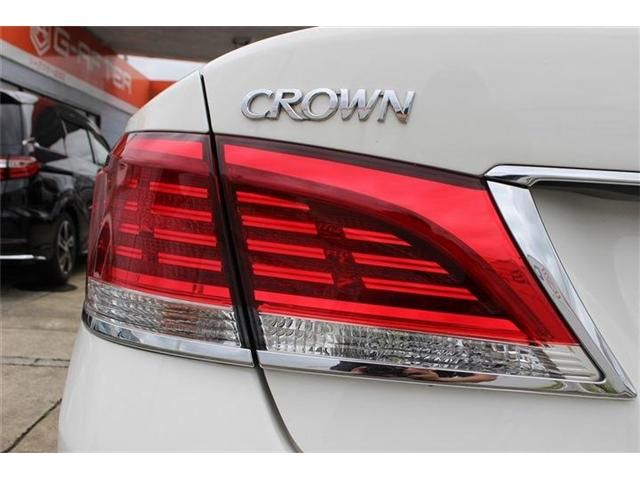 CROWN MAJESTA HYBRID