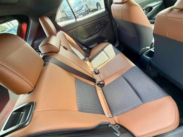 YARIS CROSS HYBRID