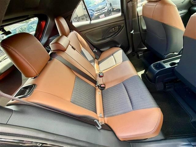 YARIS CROSS HYBRID
