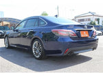 CROWN sedan hybrid