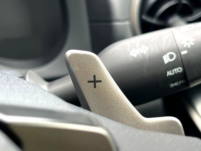 LEXUS IS300