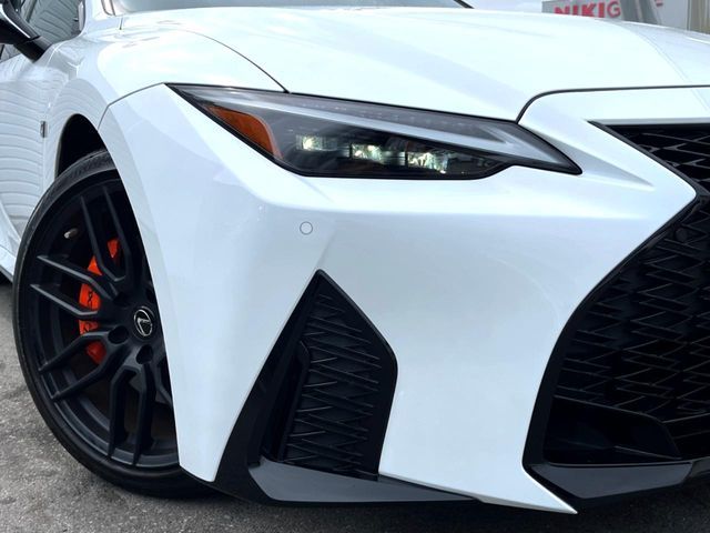 LEXUS IS300