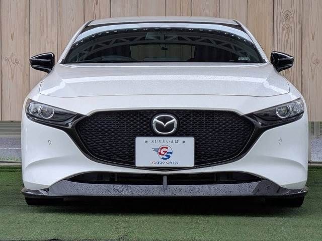 MAZDA3 FASTBACK