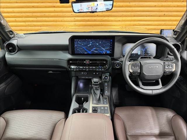 LANDCRUISER 250