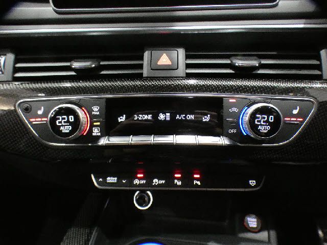 AUDI S4 AVANT