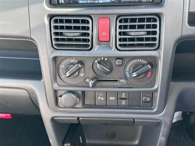 CLIPPER truck 4WD