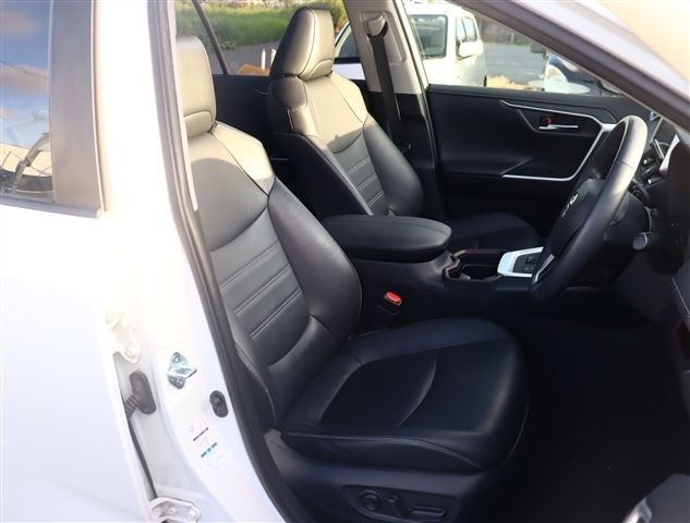 RAV4 HYBRID 2WD
