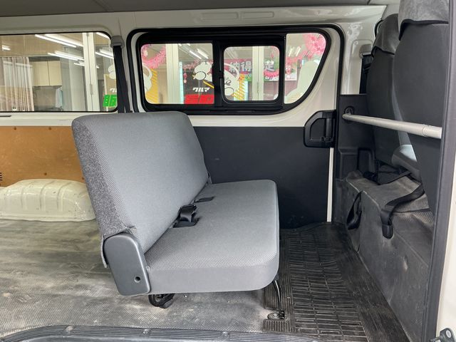HIACE van 4WD