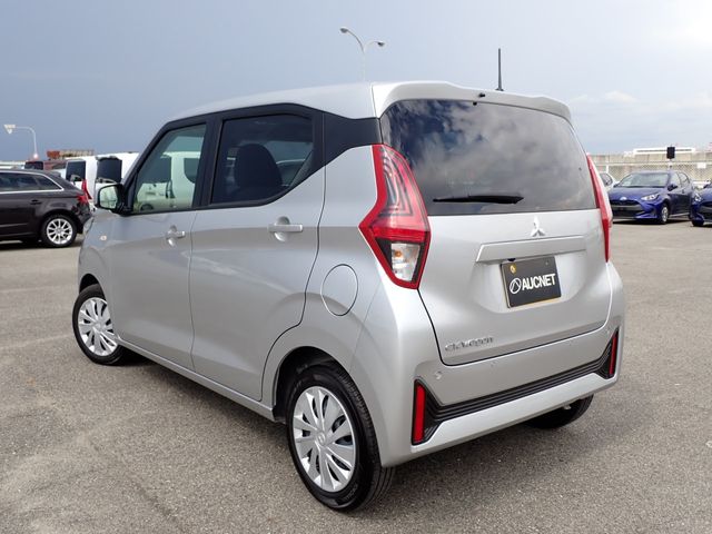 eK WAGON