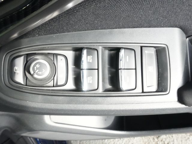 IMPREZA G4 4WD