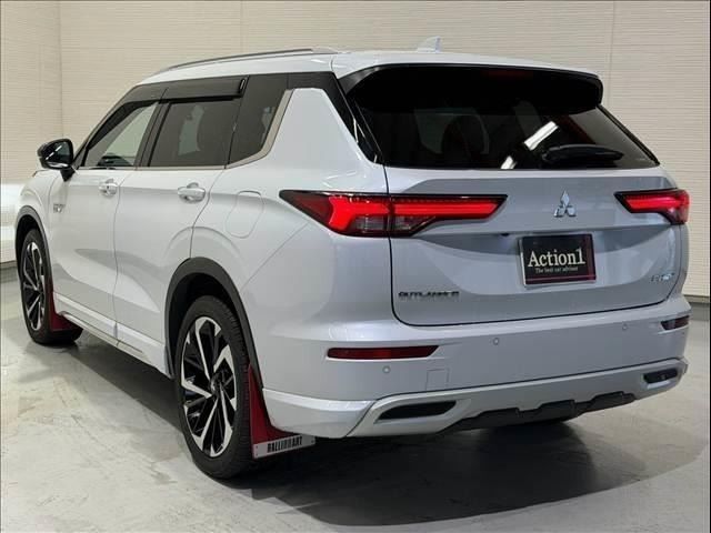 OUTLANDER PHEV