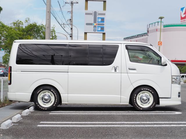HIACE van 2WD