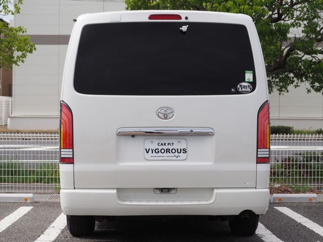 HIACE van 2WD