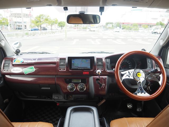 HIACE van 2WD