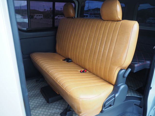 HIACE van 2WD