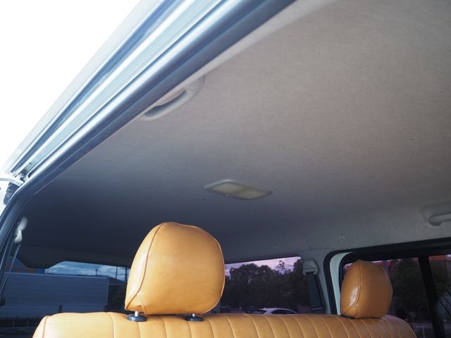 HIACE van 2WD