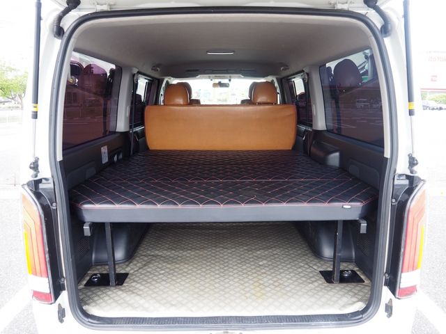 HIACE van 2WD