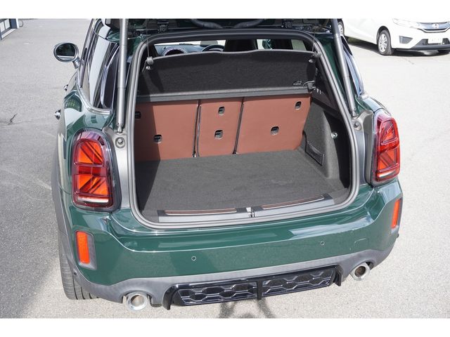 MINI CROSSOVER
