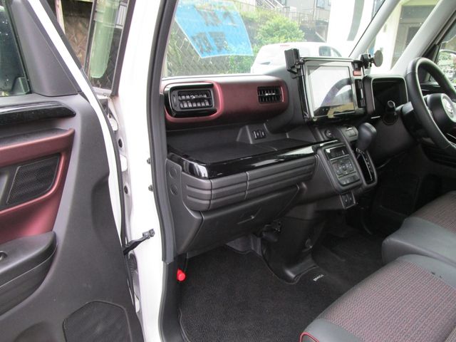 Spacia custom