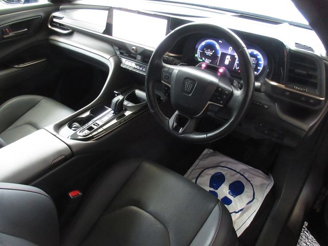 CROWN SPORT
