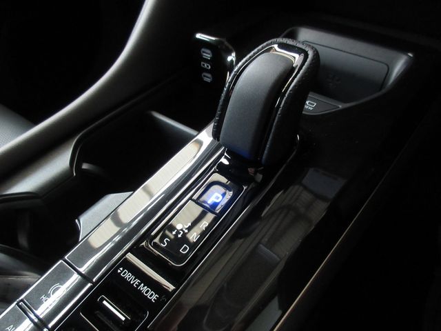 CROWN SPORT