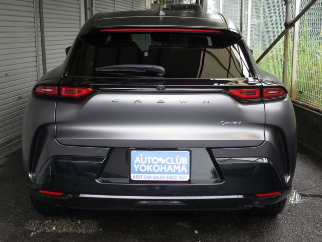 CROWN SPORT