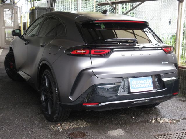CROWN SPORT