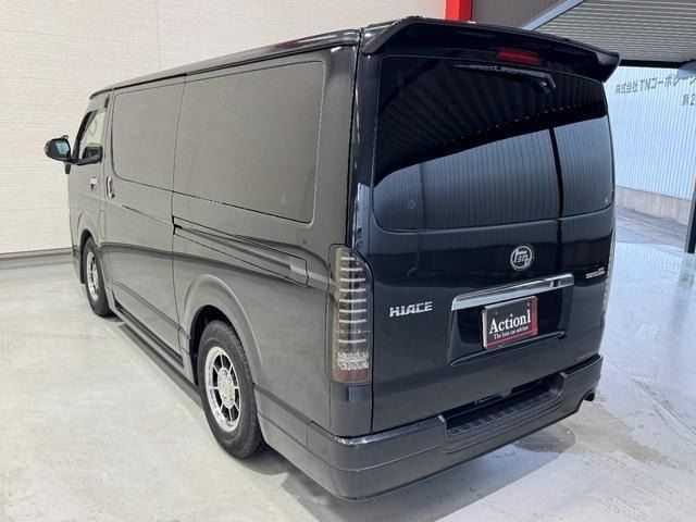 HIACE van 2WD