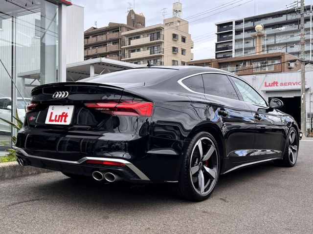 AUDI S5 SPORTBACK