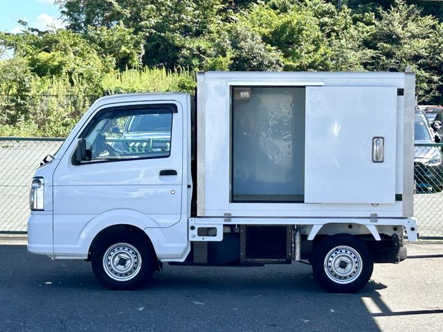 CARRY truck