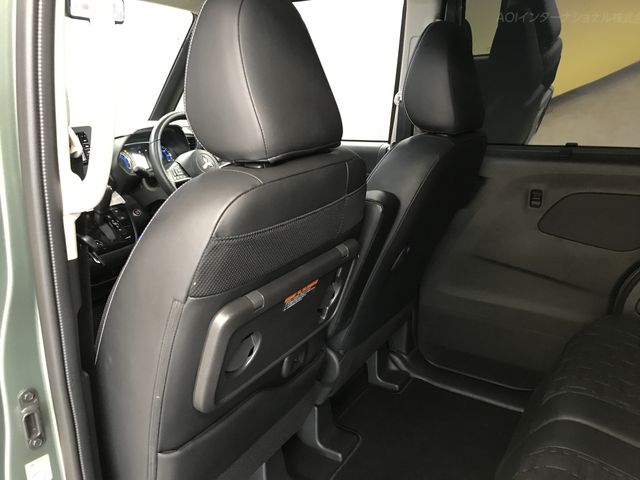 DELICA MINI