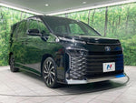 VOXY HYBRID