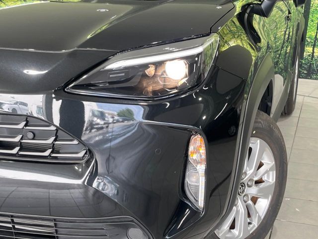 YARIS CROSS