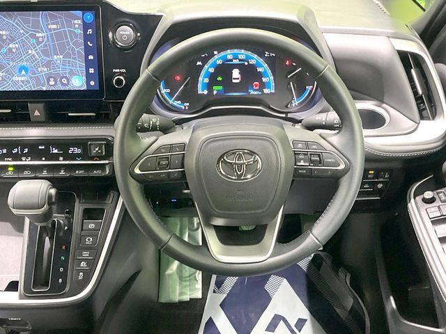 NOAH HYBRID