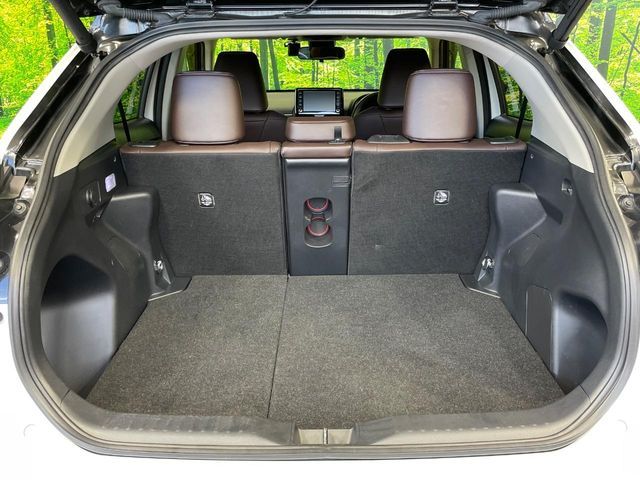 YARIS CROSS HYBRID